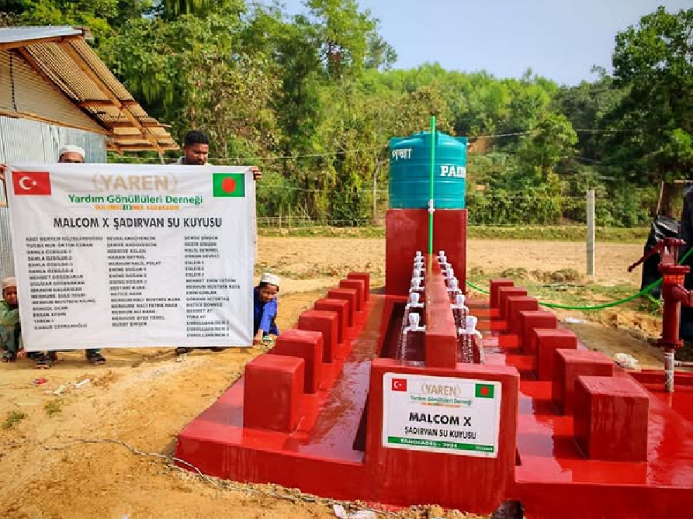 ARAKAN -BANGLADEŞ  MALCOM X su kuyusu açılışı.