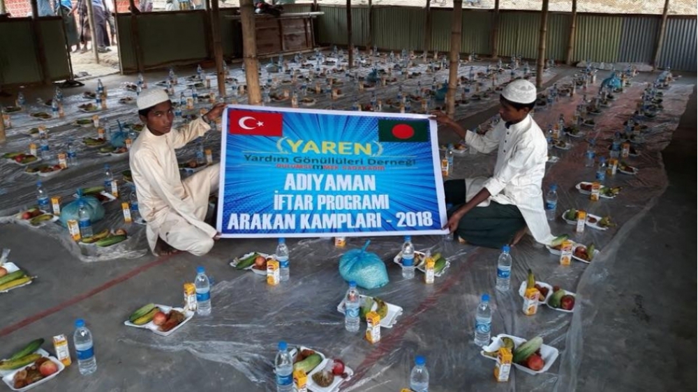 Arakan Kamplarında İftar ve Kumanya Dağıtımlarımız Devam Etmektedir