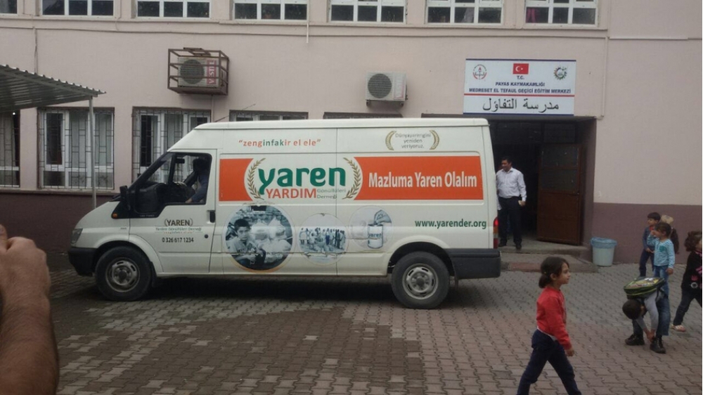 Payas Geçici Eğitim Merkezine Yardım